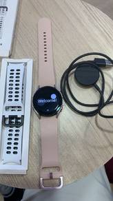 Samsung Galaxy Watch 4 Pink With Extra Strap