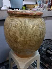Vintage Tempayan/Terracotta Pot