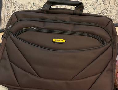 Completely new laptop bag