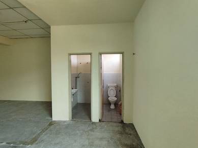 Shop lot For Rent in Batu Berendam,MLK