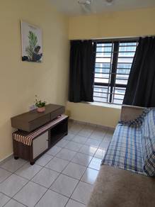 Condominium For Rent in University Prime Condominium
