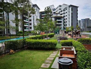 Condominium For Sale in Serin Residency