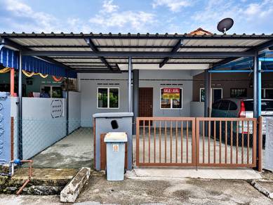 1-storey Terraced House For Sale in Banting,SGR