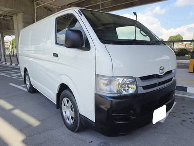 Toyota Hiace in Serdang, KUL