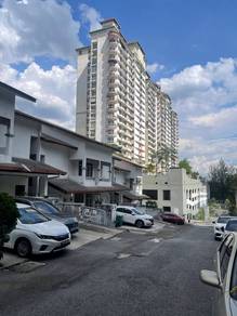 Townhouse For Sale in Cheras,SGR