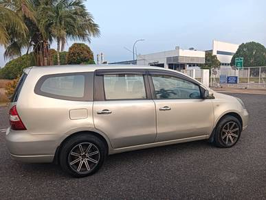 Nissan Grand Livina PREMIUM/LUXURY in Bandar Pusat Jengka, PHG
