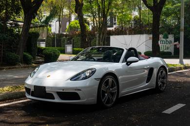 Porsche Boxster - in Kota Damansara, SGR