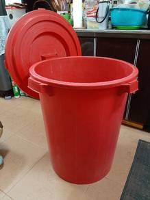 FOR SALE! Water Container