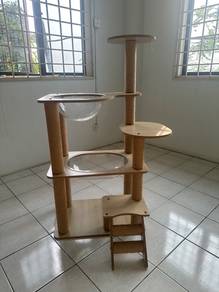 Solid Wood Cat Tree