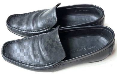 Used (original) Louis Vuitton Black Monogram  UK9