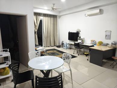 Condominium For Rent in D'Carlton Seaview Residences