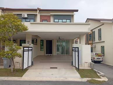 2-storey Terraced House For Sale in Mantin,NSN