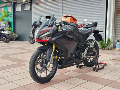 Honda CBR150R