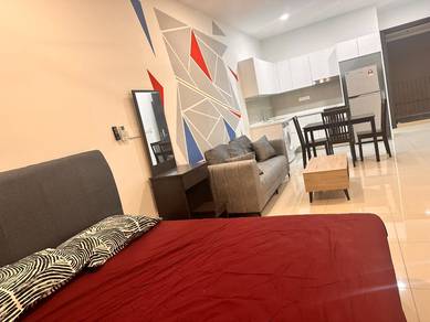 Condominium For Rent in Highpark Suites