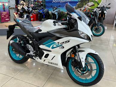 Yamaha R25