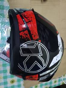 kyt R-10 series full face M size