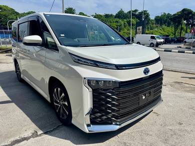 2022 Toyota Voxy S-Z