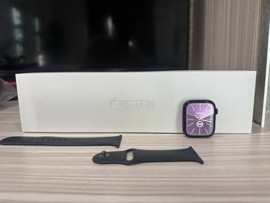 Apple Watch 8 Series untuk dijual
