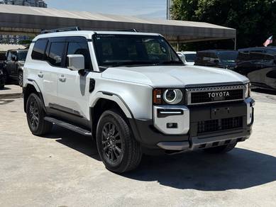 Toyota Land Cruiser 250 VX in Jalan Kuching, KUL