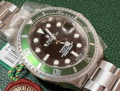 Rolex Submariner Kermit Ref 16610LV Fullset NOS *1