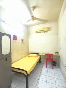 Room in Subang Jaya, SGR