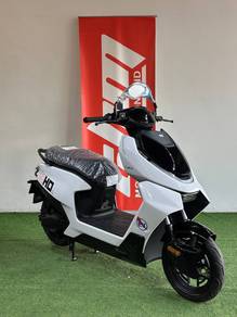 Zeeho AE4