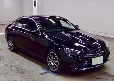 Mercedes Benz E300 300 AMG LINE PREMIUM PLUS in Petaling Jaya, SGR