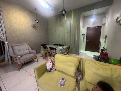 Condominium For Rent in J.dupion