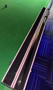 Niche Thailand Cue 147 Black Ebony