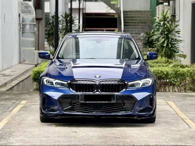 BMW 320i 20i SPORT in Desa Petaling, KUL