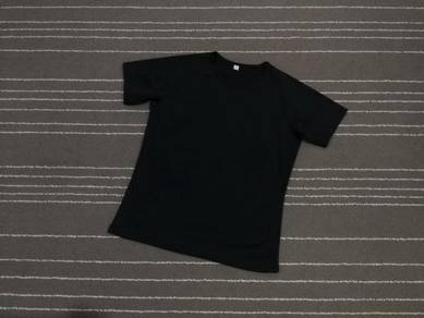 Uniqlo body shirt saiz M