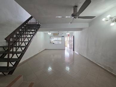 2-storey Terraced House For Sale in Sri Petaling,KUL