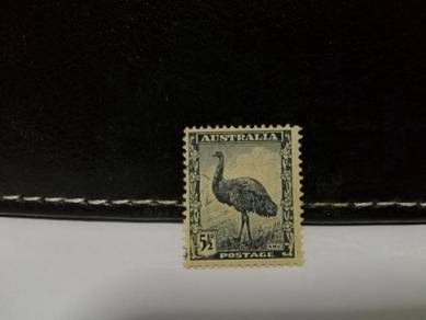 1942 Australia Stamp Emu Bird