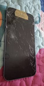 Damaged iphone 14 for spareparts