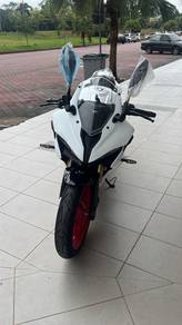 QJ Motor SRK250RR