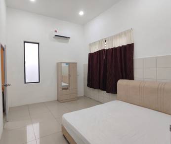 Room in Mentakab, PHG