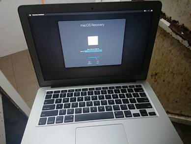MacBook Air 13" A1466 - iCloud Locked - For Parts
