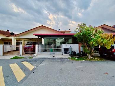 1-storey Terraced House For Sale in Banting,SGR