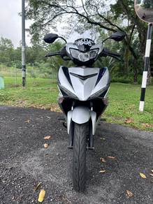 Yamaha Y15ZR
