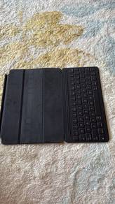 Preloved Keyboard Ipad