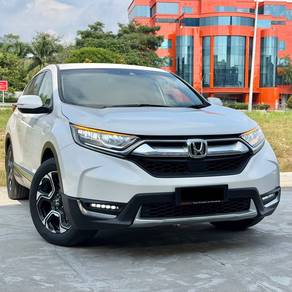 Honda CR-V TC-P 2WD in Setia Tropika, JHR