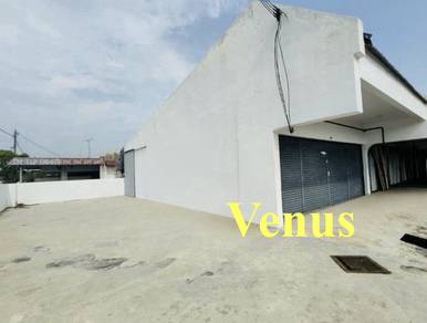 Shop lot For Sale in Permatang Tinggi,PNG