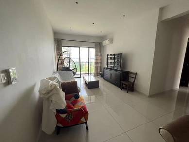 Condominium For Sale in Bay Point @ Country Garden Danga Bay