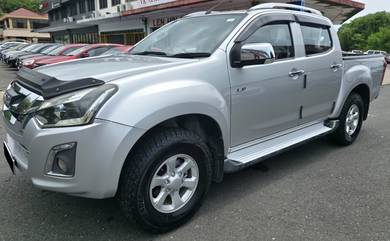 Isuzu D-Max STANDARD 4X4 in Sandakan, SBH