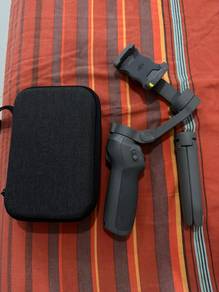 DJI Osmo Mobile 3 Combo