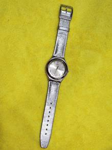 Original SWATCH IRONY silver chrome women 90%new