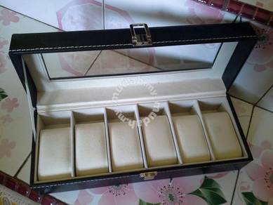 Kotak Hitam Untuk Simpan 6 jam2 Tangan