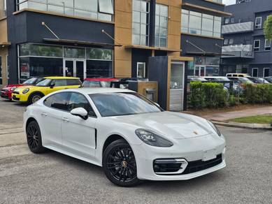 Porsche Panamera 4S in Cyberjaya, SGR