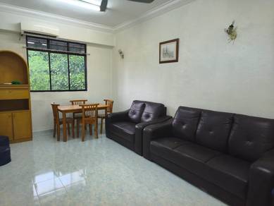 Flat For Rent in Desa Ara