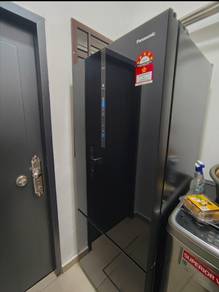 Panasonic 2 Door Inverter Fridge TG188